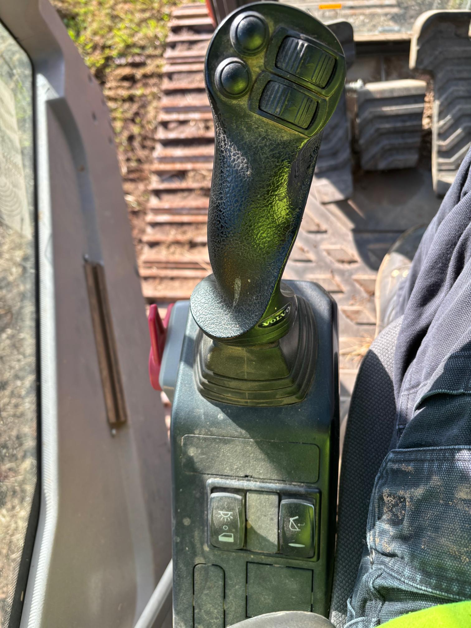 2019 VOLVO EC220EL - Image 16